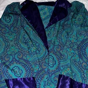 Victorias Secret sleep shirt. Size large.